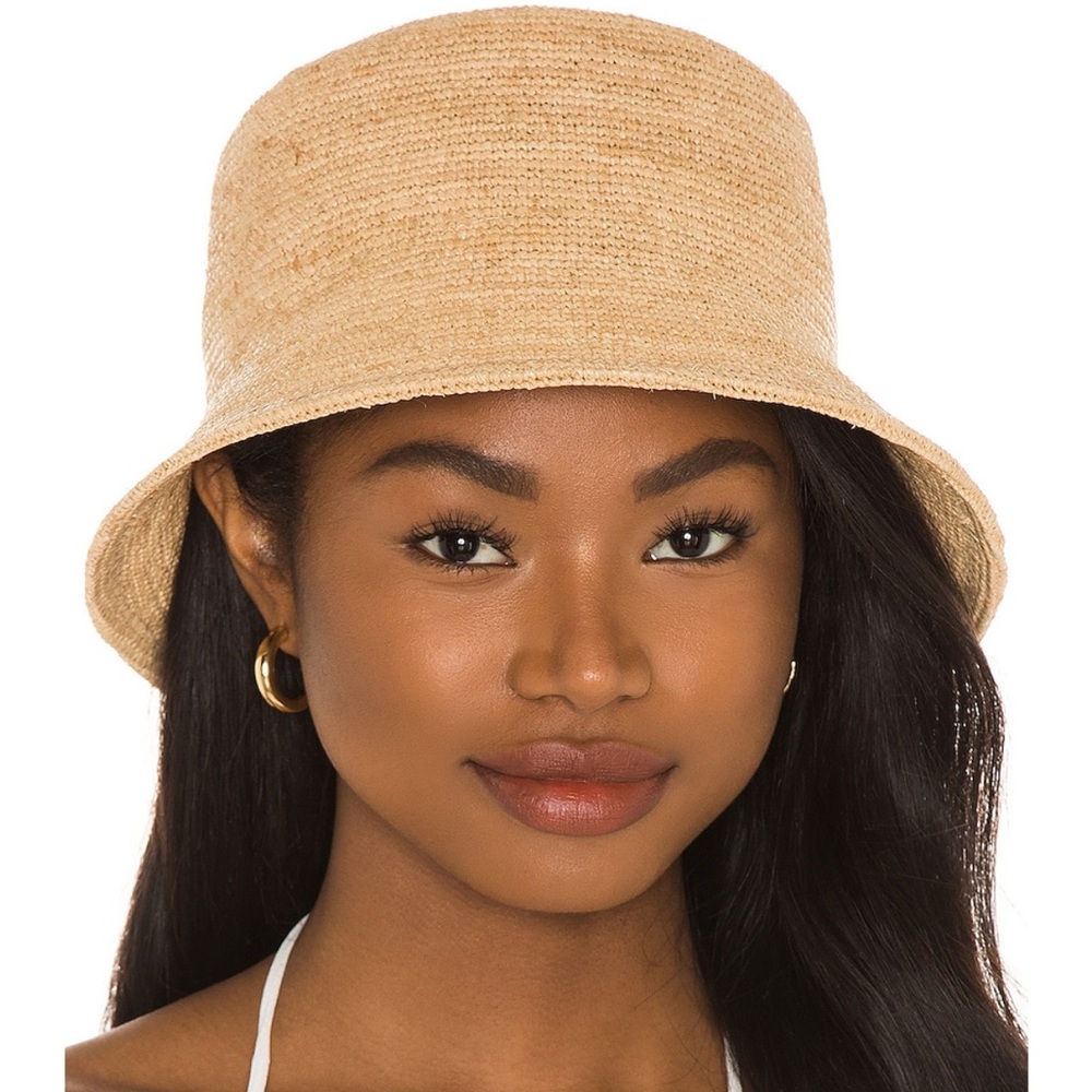 Lack of color Inca bucket hat
